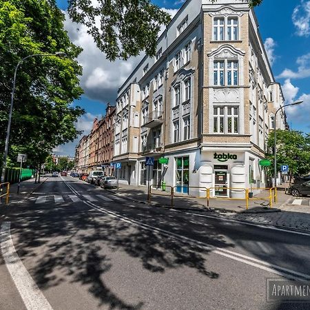 Apartamenty Yeti & Wilka W Centrum Chorzowa - Yeti Buitenkant foto